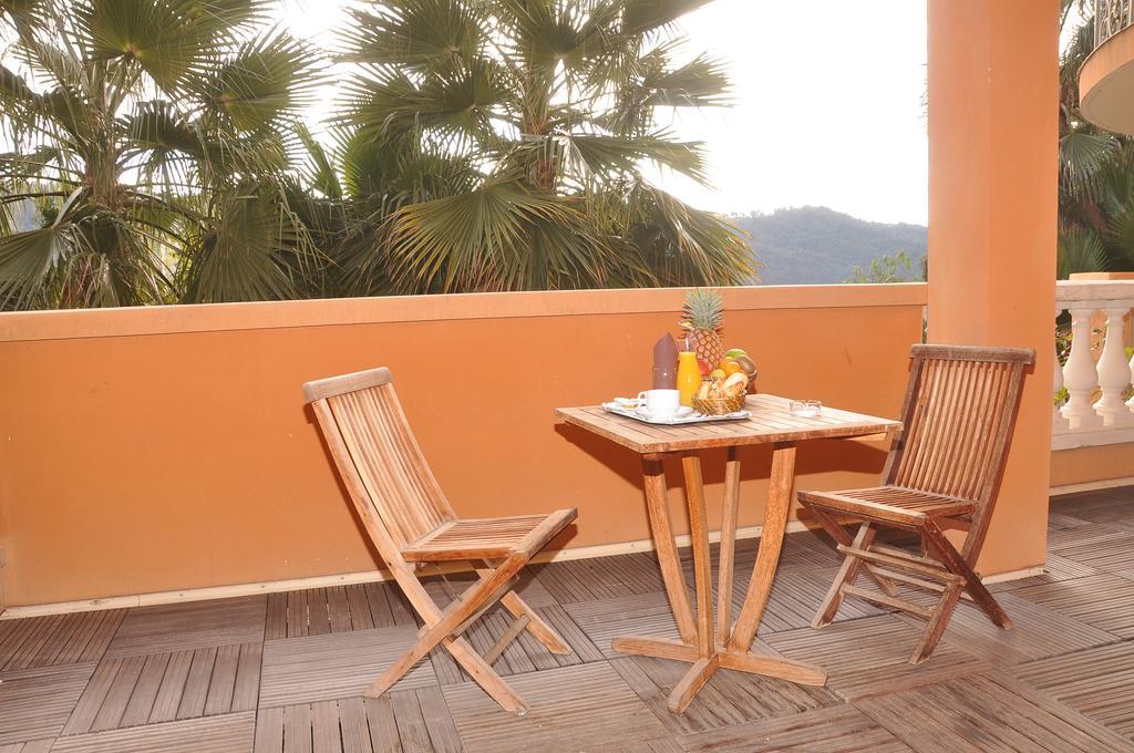 Appart Hotel Lou Castelet Carros Luaran gambar