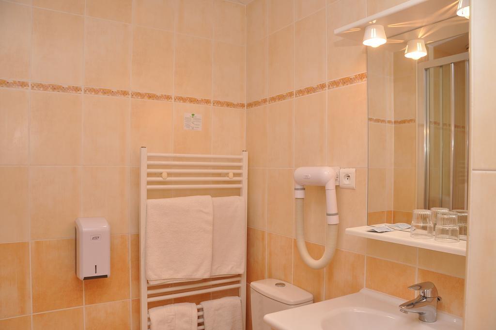 Appart Hotel Lou Castelet Carros Bilik gambar