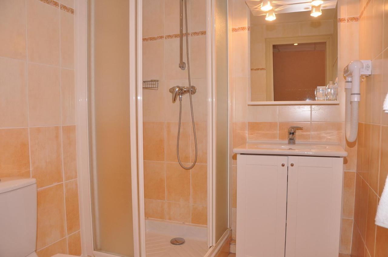 Appart Hotel Lou Castelet Carros Bilik gambar